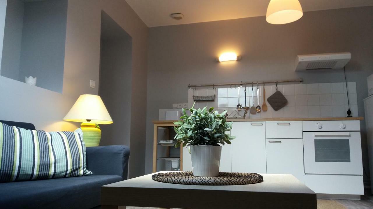 Apt 8 Du Temple Hypercentre & Parking Apartment Cambrai Exterior photo